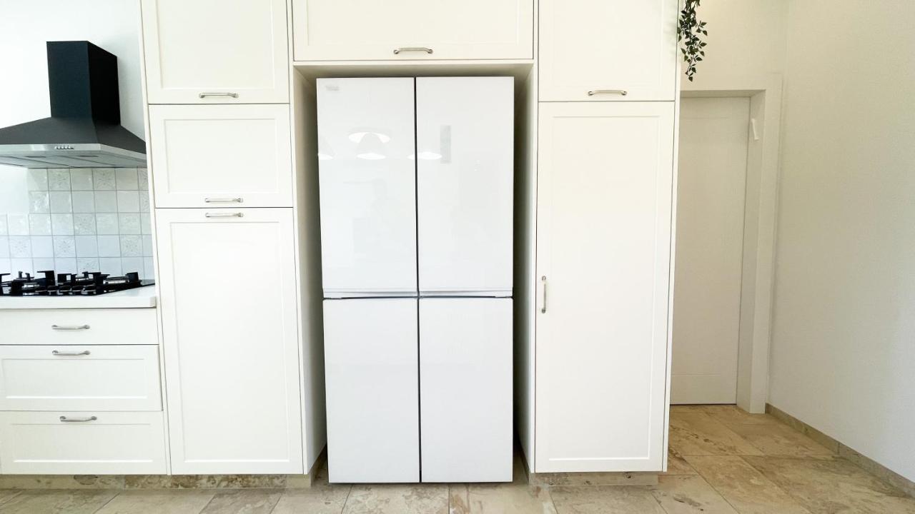 Villa הבית הלבן בכפר בלום Extérieur photo