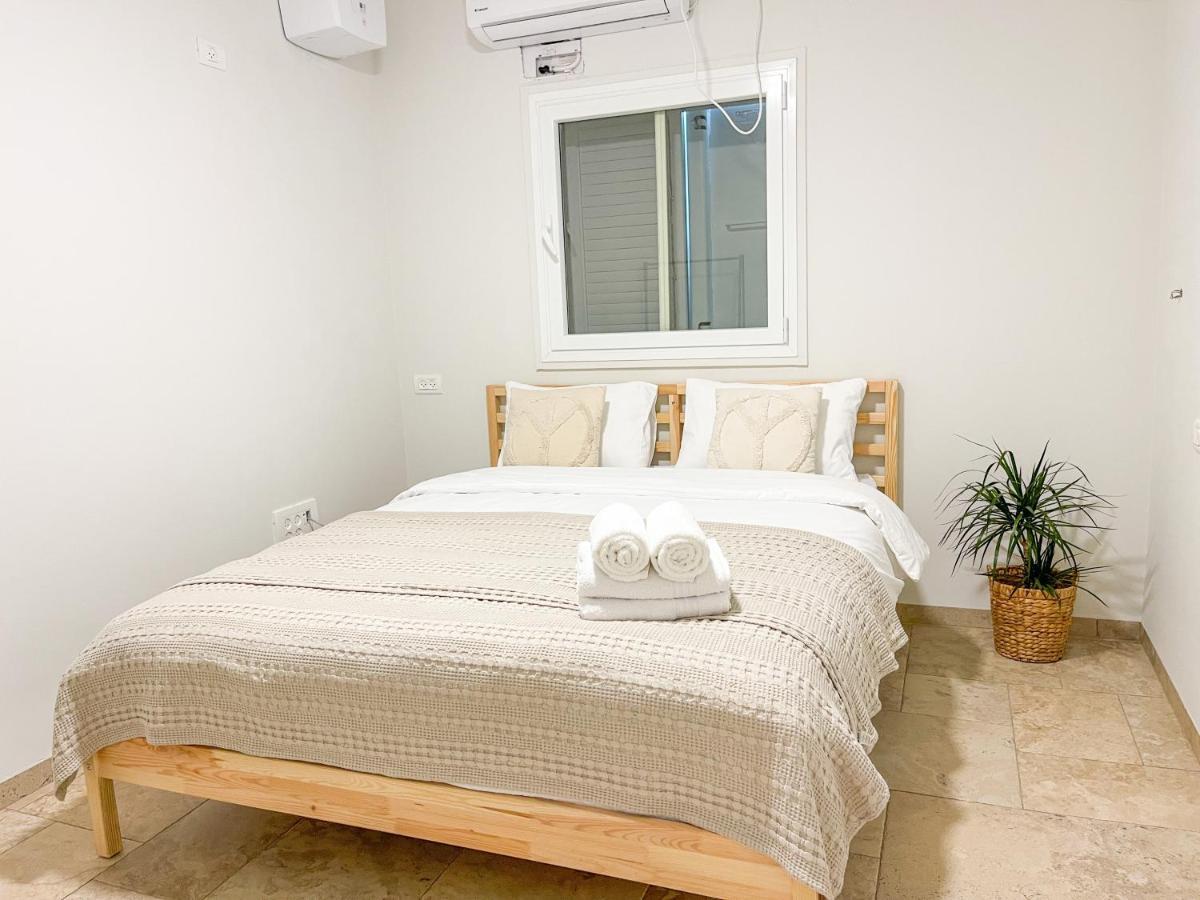 Villa הבית הלבן בכפר בלום Extérieur photo